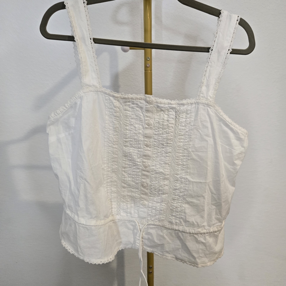 NWT Levi's White Lace Detail Blouse, Size L.